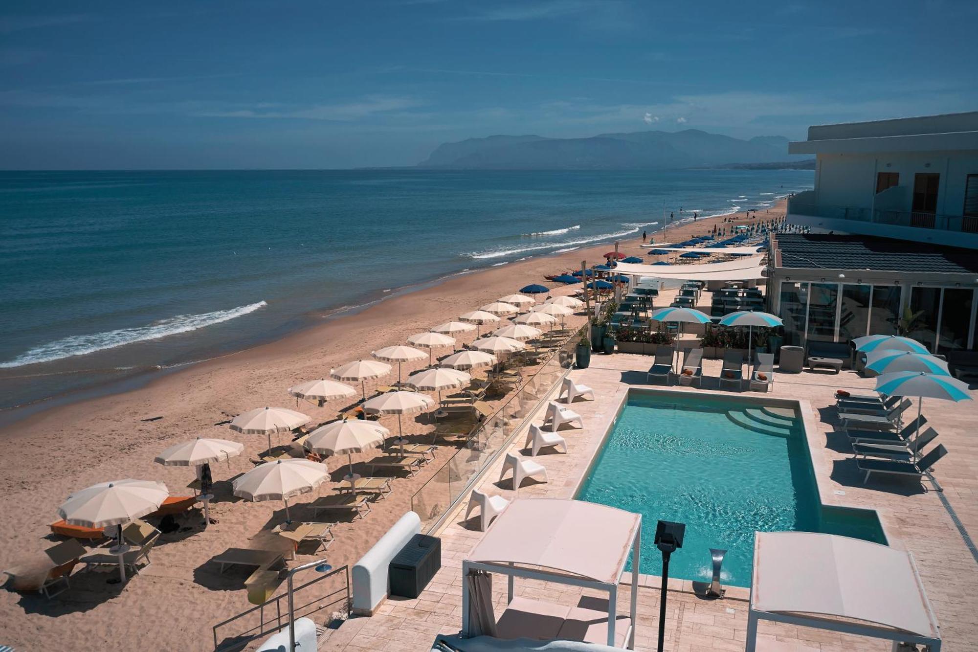 Hotel La Battigia Alcamo Marina Luaran gambar